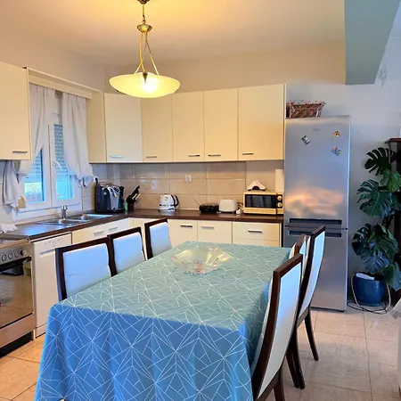 Athina - Premier Sea Villa *